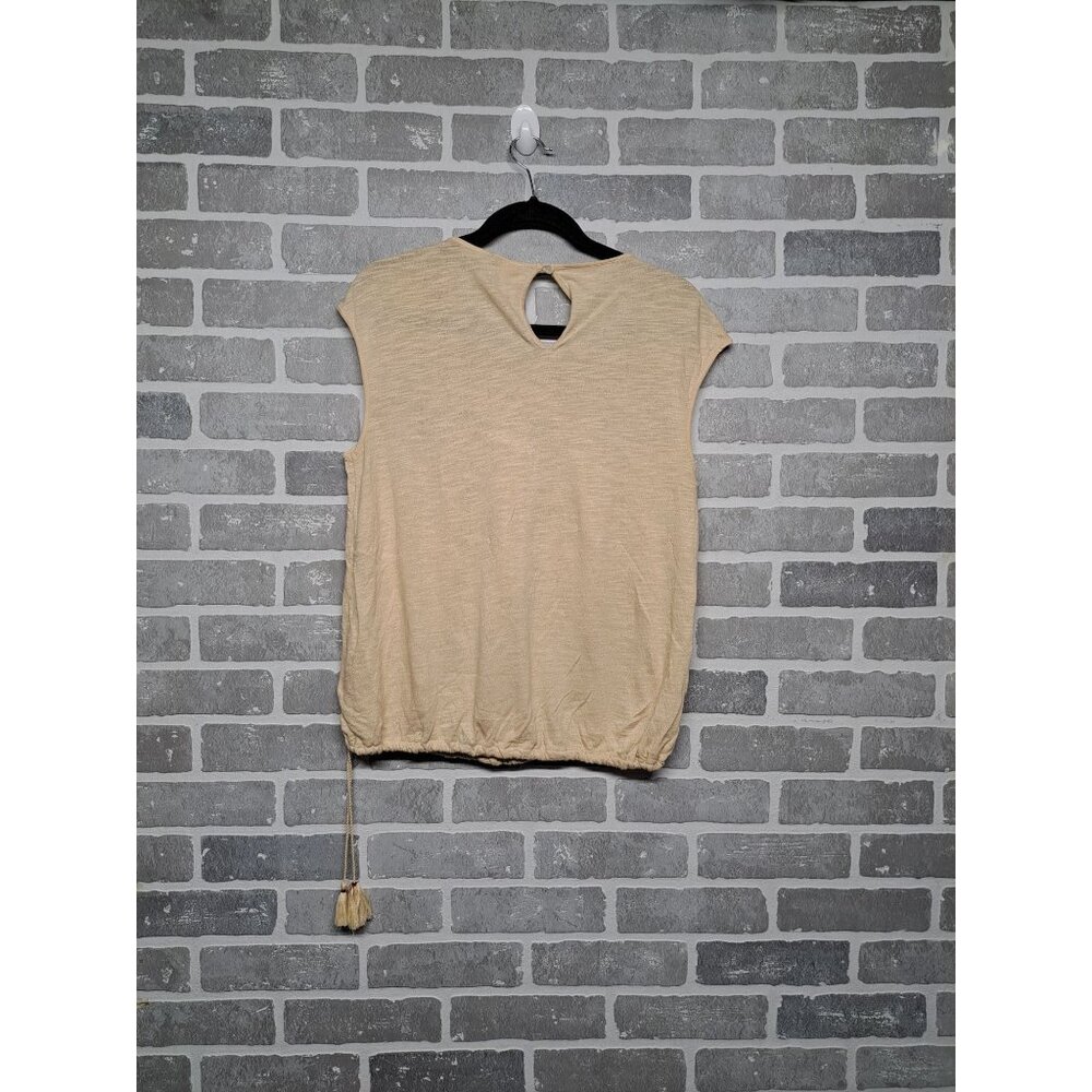 Embroidered Boho Top With Tassel Drawstring Hem‎ & Keyhole Back - Picture 4 of 14